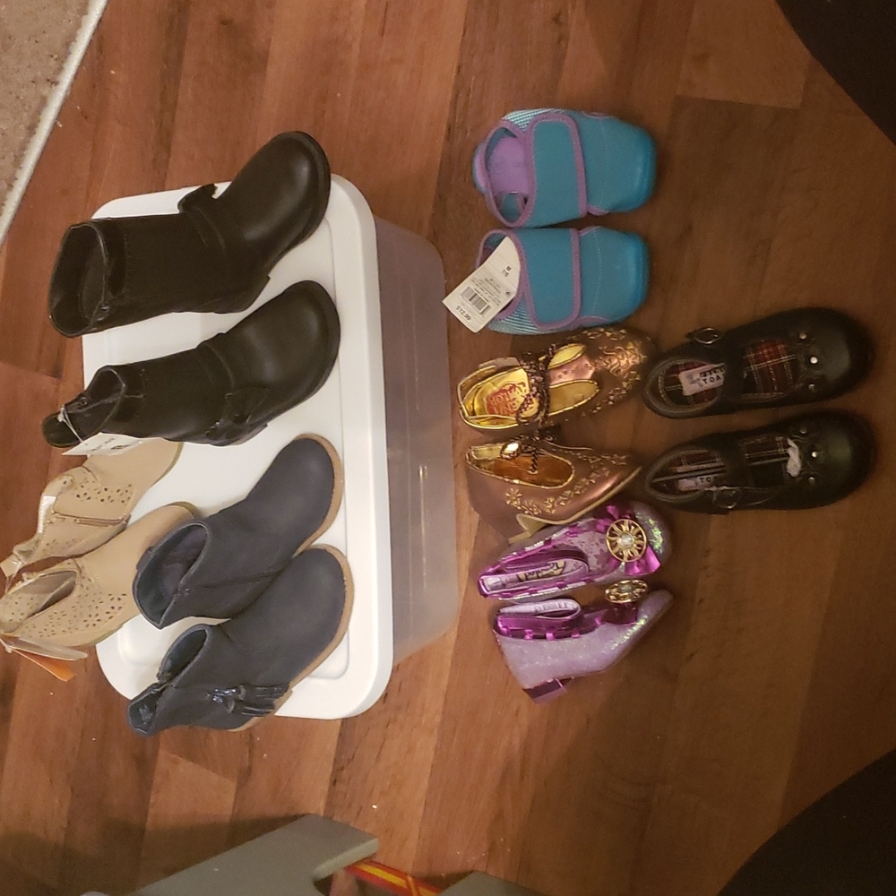 Size 7/8 and 8 Toddler Girl Shoes